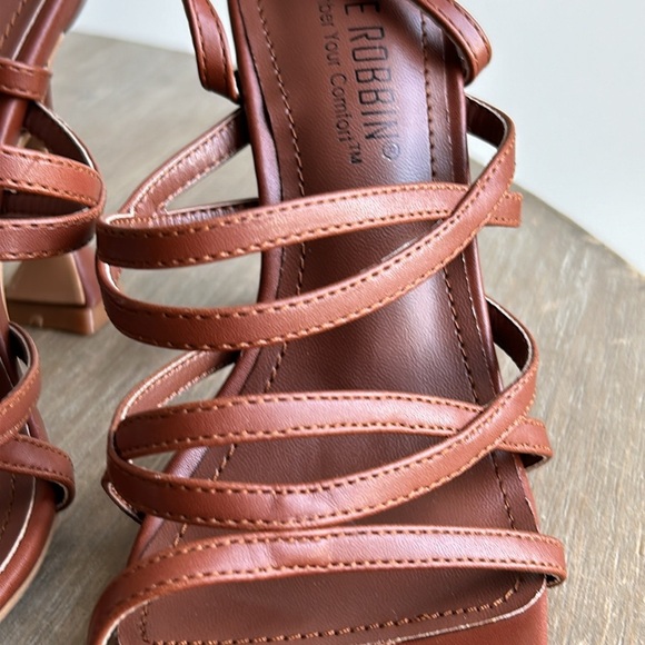 Cape Robbin Sexy Lace Up Wrap High Flared Heels Square Open Toe Size 6.5 NEW - Picture 7 of 12